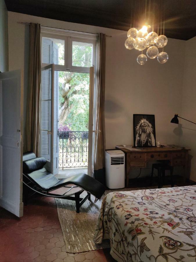 En Ville Et Sous Les Arbres Montpellier Eksteriør bilde